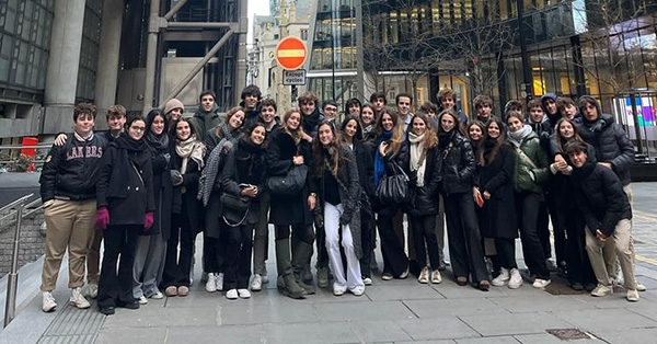 37 alumnes de Batxillerat fan una estada de curta durada a Londres