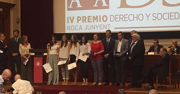 Per segon any consecutiu l’Escola BetàniaPatmos és premiada en el «IV Premi Dret i Societat.».
